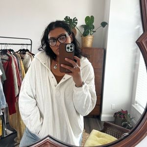 Universal threads quilted style sweater with hood